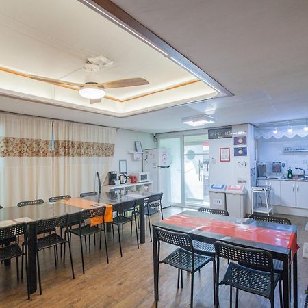 Jeong House Ξενοδοχείο Σεούλ Εξωτερικό φωτογραφία